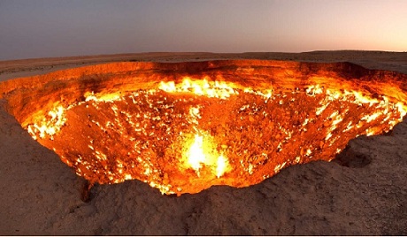 Darvaza Gas Crater – Turkmenistan