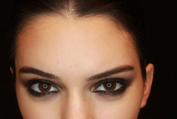 The nonstop smoky lined eye