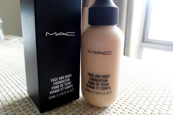 MAC face and Body Foundation