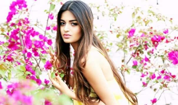 nidhi agarwal