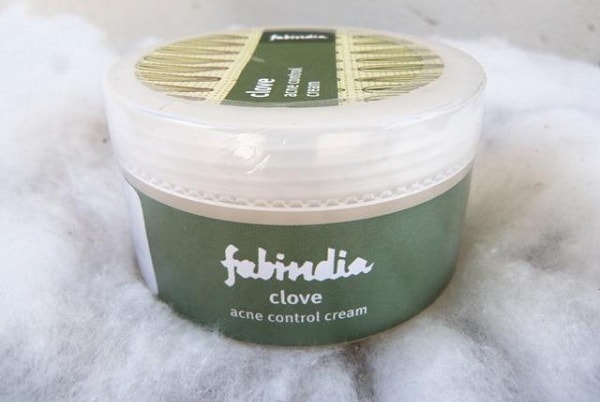 Fabindia Clove Cream for Acne Control 