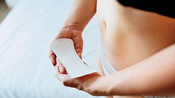 how to use sanitary pad